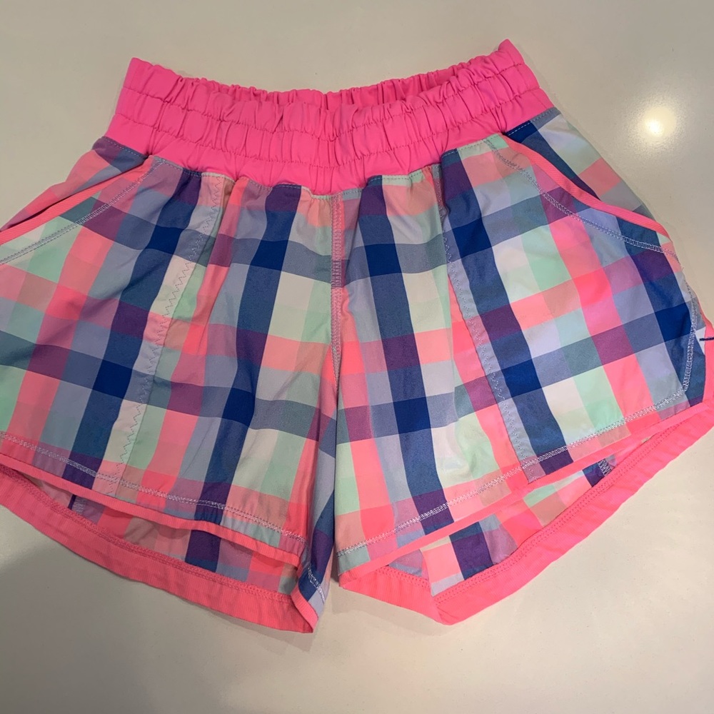 Lululemon Shake and Break shorts